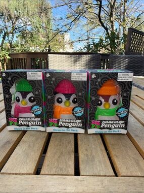 Needoh Polar Glow Penguin Plush Toy - Green & Pink (Glow in the Dark) lot of 3